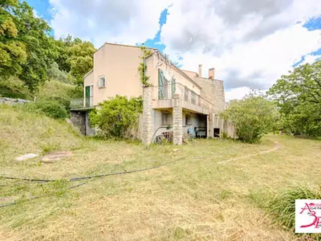 Collobrières 83610 Achat / Vente maison 8 pièces t8