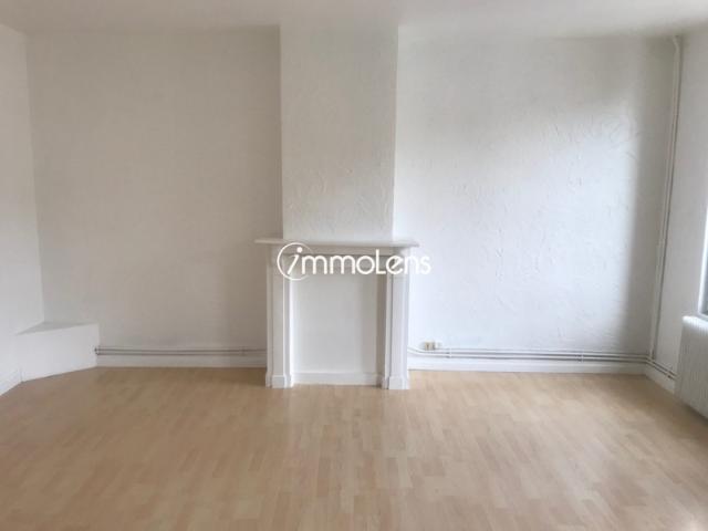 COLLOCATION LENS HYPER CENTRE DUPLEX 93 M2 3 VASTES CHAMBRES