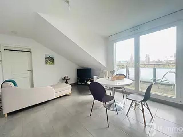 Colmar 68000 Achat / Vente appartement 2 pièces t2 au dernier étage