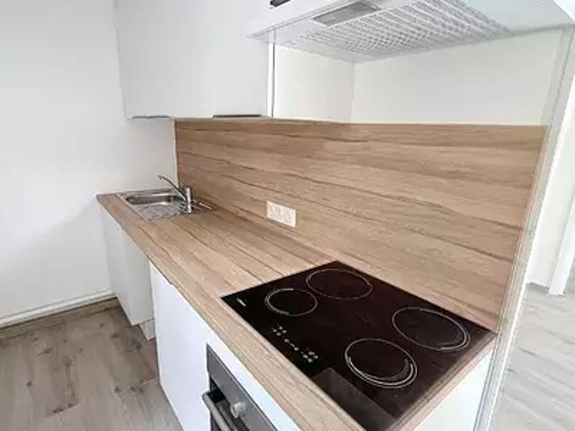 Colmar 68000 Location appartement 2 pièces t2 au dernier étage