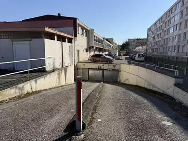 Colmar 68000 Location parking