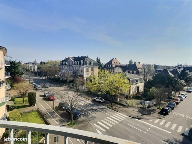 Colmar Sud – Grand appartement familial de 130 m² avec garage, proche gare et commodités