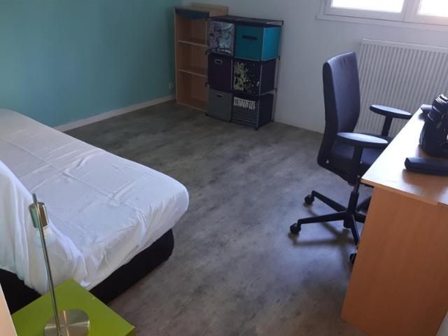 Coloc dans Appart de 71 m2 meublé Rezé 3 moulins