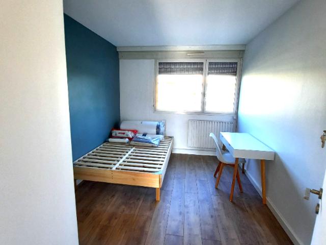 COLOCATION Massy 1 pièce 30 m2, Massy