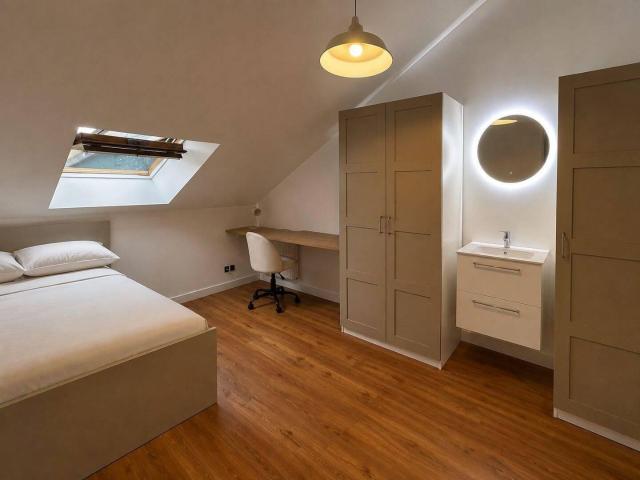COLOCATION MEUBLÉE – 5 CHAMBRES – AVENUE JEAN JAUR