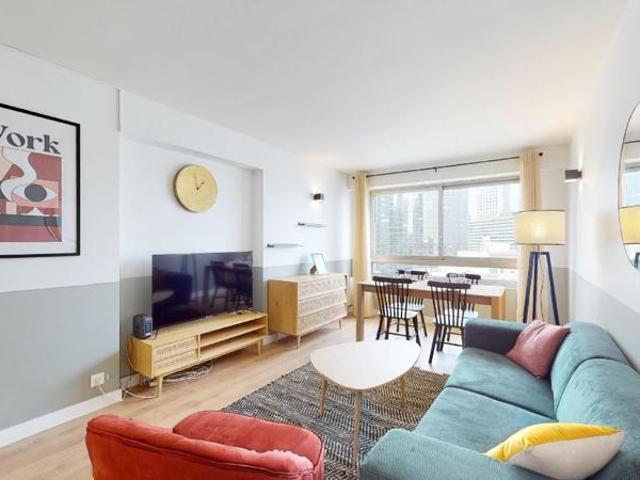 Colocation à Courbevoie: Appartement de 10m2