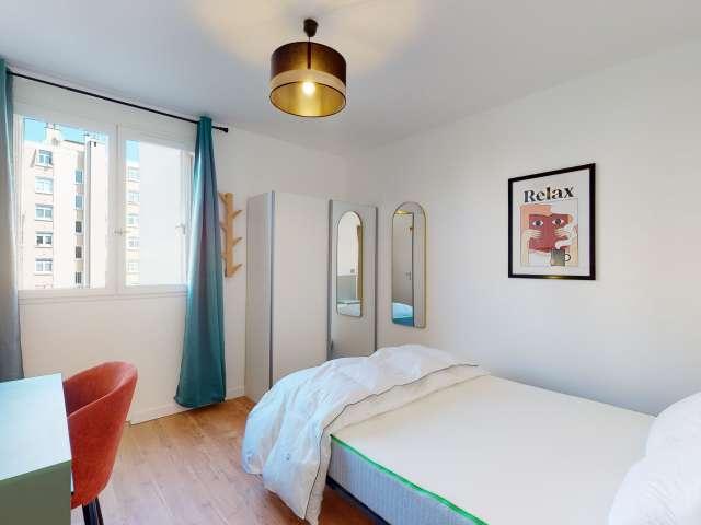 Colocation à Asnières sur Seine: Appartement de 108 m²