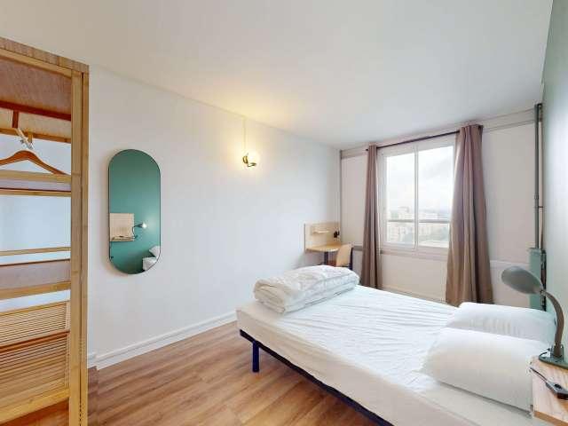 Colocation à Asnières sur Seine: Appartement de 89 m²