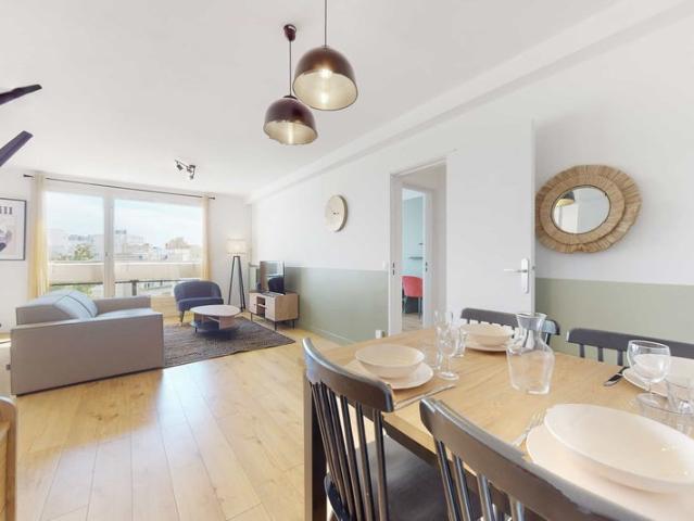 Colocation à Asnières sur Seine: Appartement de 9