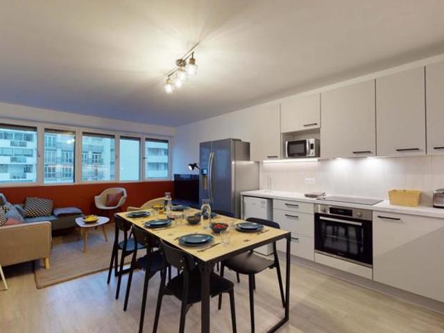 Colocation à Asnières sur Seine: Appartement de 9m2