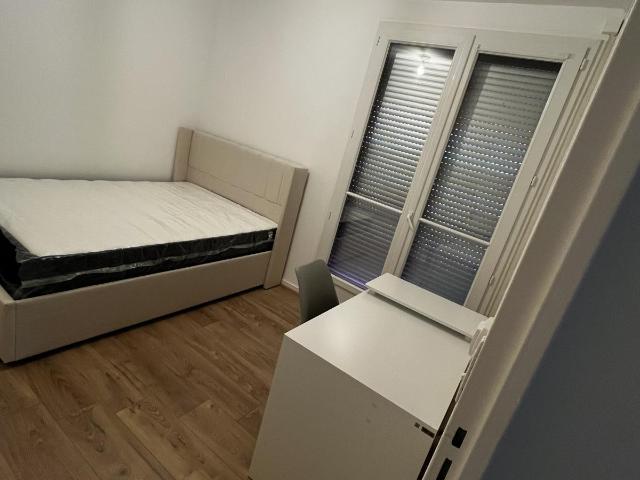 Colocation à joué les Tours