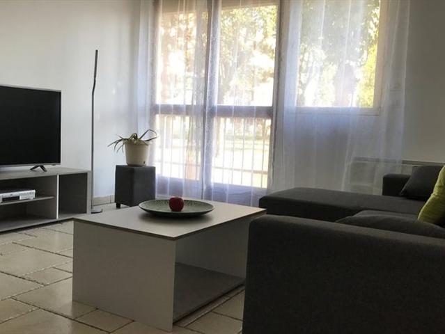 COLOCATION ALL INCLUSIVE DE STANDING LIVRY