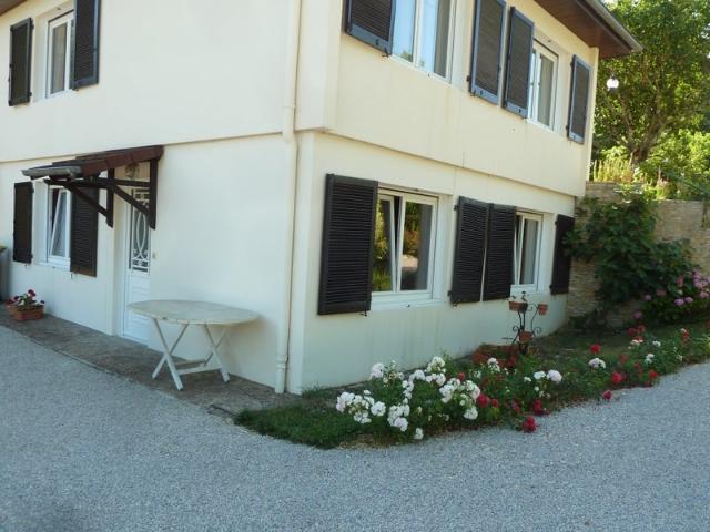 colocation appartement rez de chaussée à Pirey