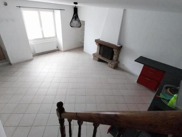COLOCATION CHAMBRE/410 €/MOIS DOL DE BRETAGNE RUE DE RENNES