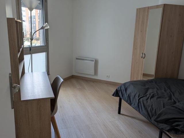 Colocation dans un appartement rénové à 20 min d
