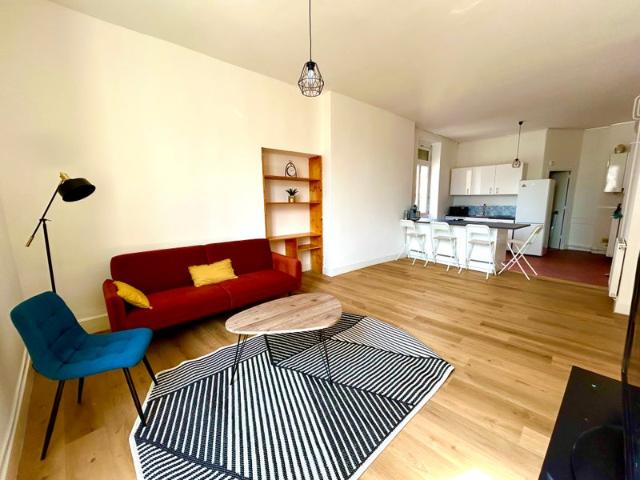 Colocation dans un duplex situé au centre ville