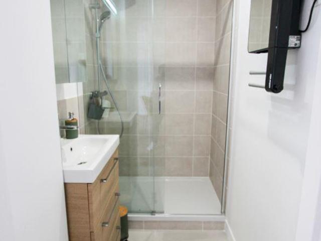 Colocation de standing Chambre avec Balcon