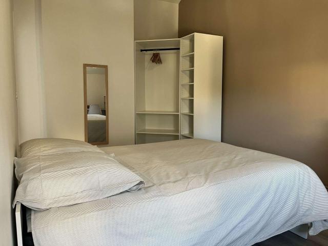 COLOCATION RÉNOVÉE CHAMBRE MEUBLÉE LYON 7/ St Fons