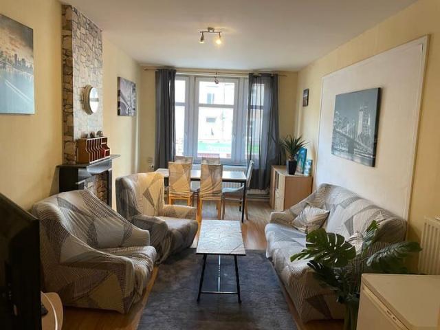 Colocation, sharing Flat in the bastogne Center
