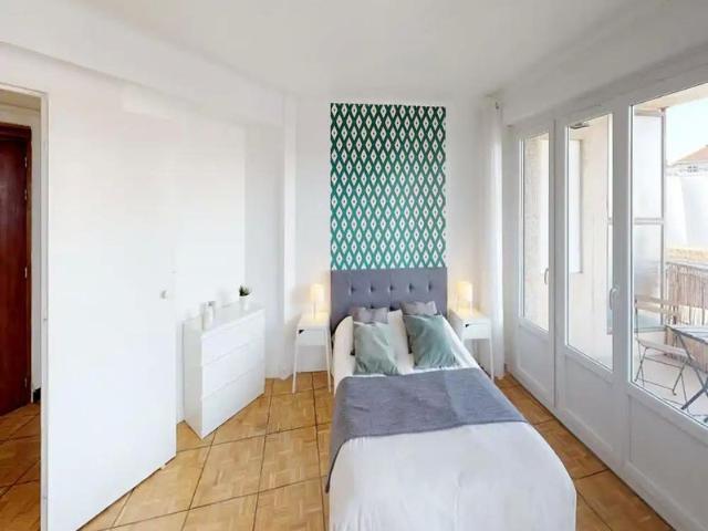 Colocation 16 Ferry Chambre 1