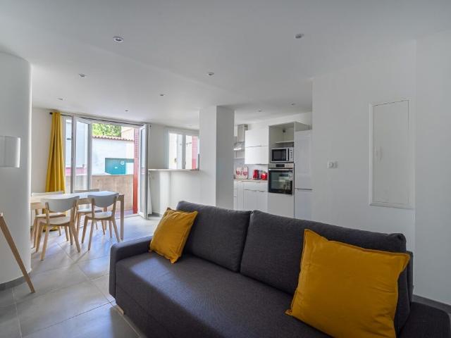 COLOCATION: 2 chambres disponibles dans appartement 67m² Meublé, MARSEILLE TIMONE