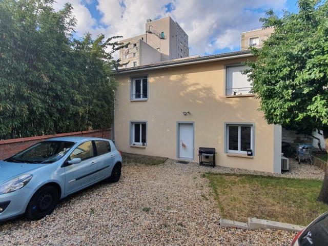 Colocatrice en Maison 80m² + Jardin 500m²