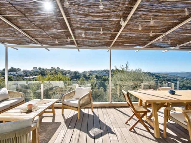 COLOMARS MAISON 4 PIECES DE 123 M² A VENDRE CALME ABSOLU TRES BELLE VUE PARFAIT ETAT PROXIMITE ECOLES ET COMMERCES