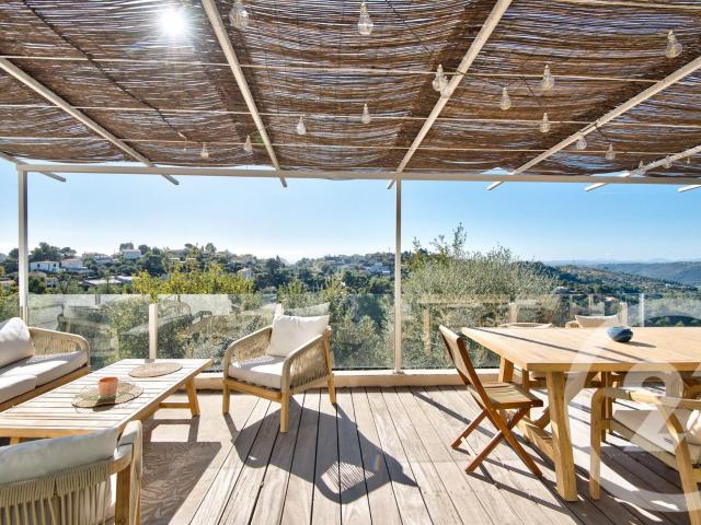 Colomars: Maison de 120 m² sur un terrain situé sur les col. 123m² Colomars