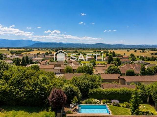 COLOMBE – Villa familiale de 145 m² avec piscine, vue dégagée et environnement privilégié