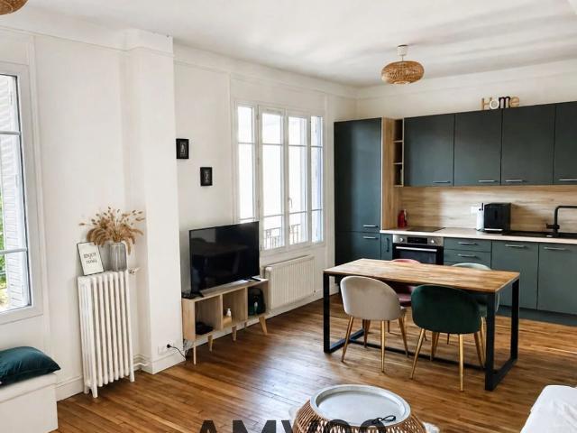 COLOMBES