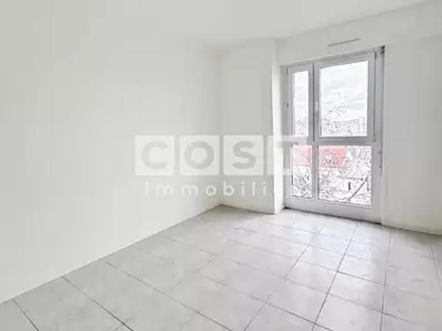 Colombes 92700 Achat / Vente appartement 1 pièce t1 au dernier étage