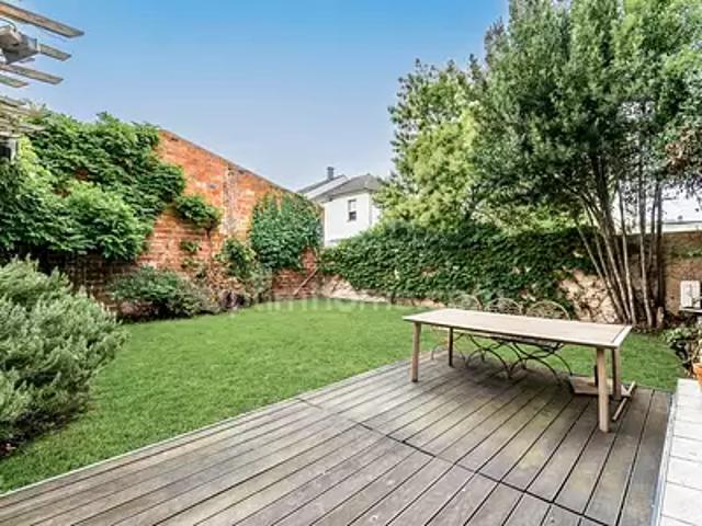Colombes 92700 Achat / Vente maison 11 pièces t11 jardin terrasse