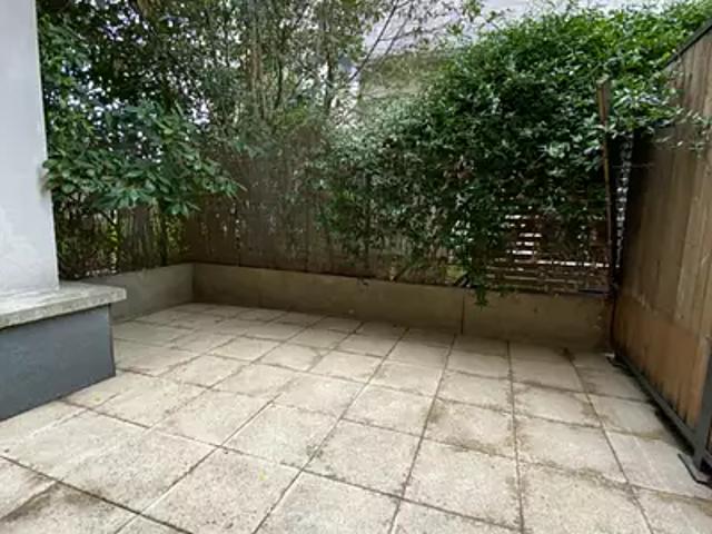 Colombes 92700 Location appartement 1 pièce t1 terrasse parking
