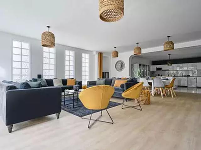 Colombes 92700 Location maison 18 pièces t18 jardin balcon