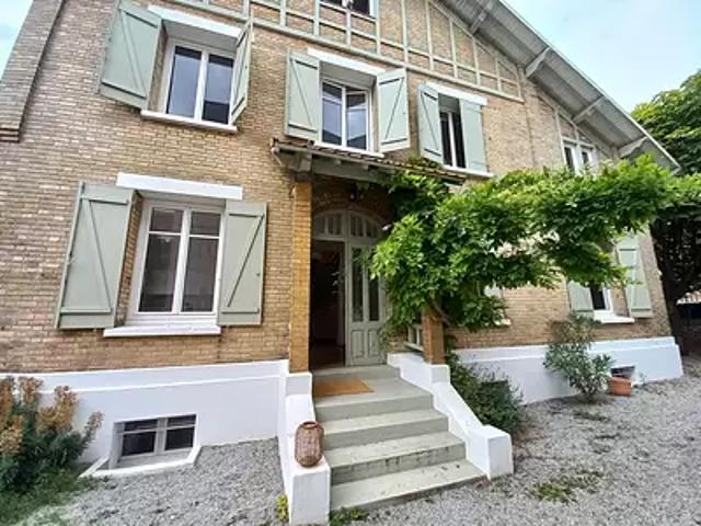 Colombes 92700 Location maison 7 pièces t7 au dernier étage