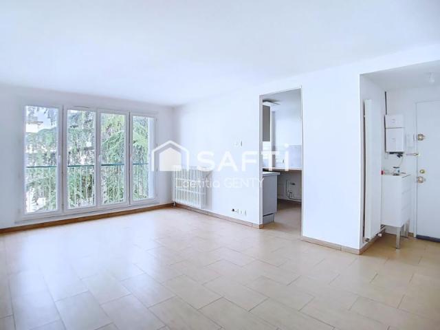 Colombes appartement 3 pieces avec cave et parking
