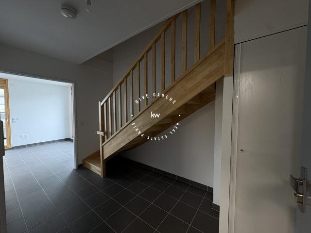 COLOMBES: Duplex 5 pièces de 107 m²