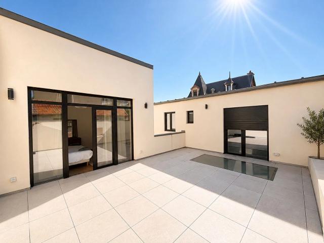 COLOMBES Les Vallées, maison de 112 m² hab + terrasse de 35 m²