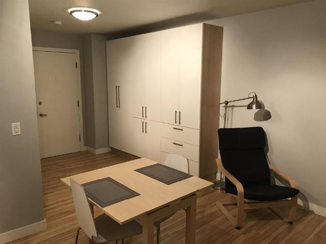 Colombier Loft Studio Entièrement Meublé à Louer Vieux Québec Juillet 2026