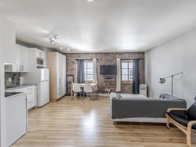 Colombier Loft Studio Entièrement Meublé à Louer Vieux Québec Juillet 2026