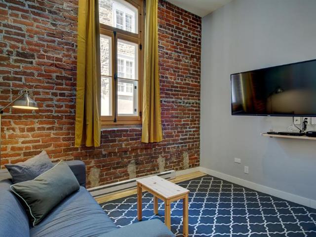 Colombier Loft Studio Entièrement Meublé à Louer Vieux Québec Janvier 2027