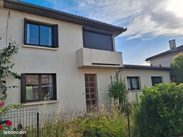 Colomiers maison familliale 140 m² 5 pieces jardin parking