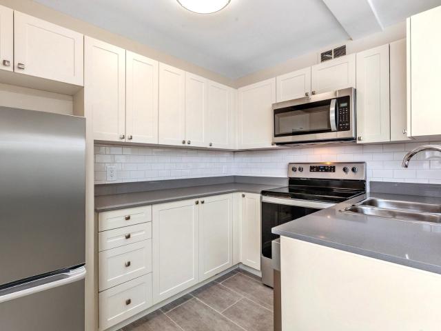 Colonel By Towers 1 Bedroom [object Promise] for Rent