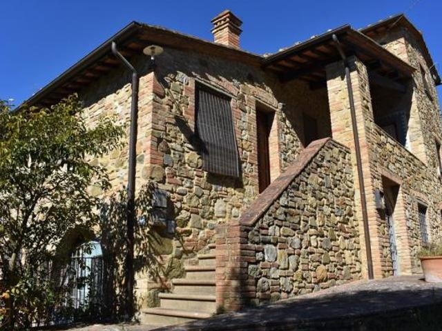 COLONICA di 11 vani e di 250 mq GAMBASSI TERME rif. G 400