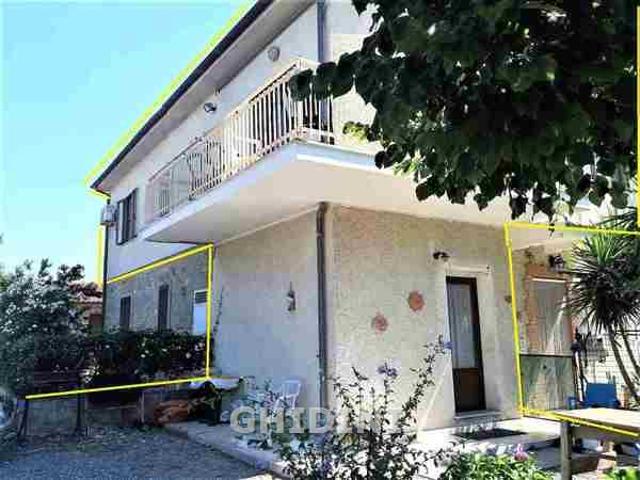 COLONICA in VENDITA a GROSSETO di 6 vani