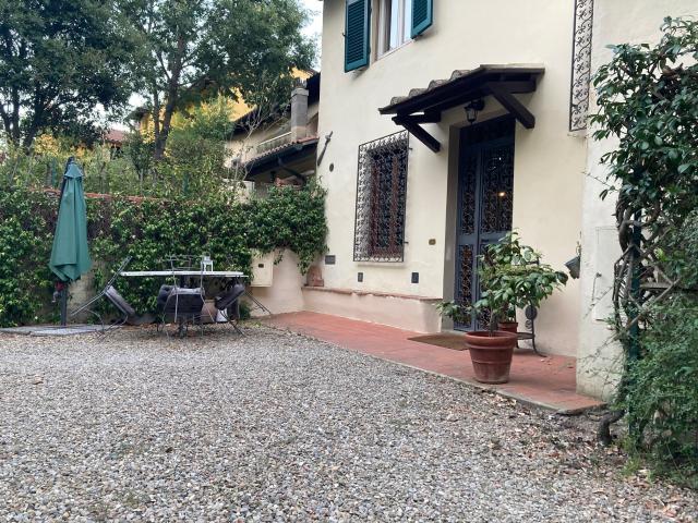 COLONICA in VENDITA a MONTELUPO FIORENTINO di 5 vani