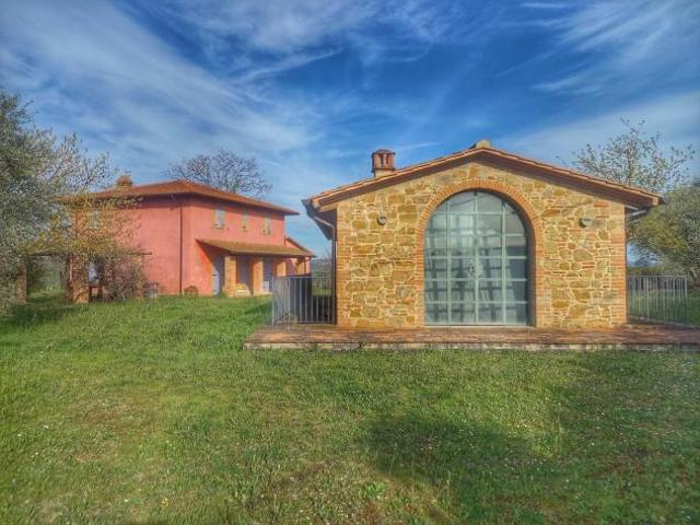Colonica in vendita a Varna Gambassi Terme 340 mq Rif: 1108695