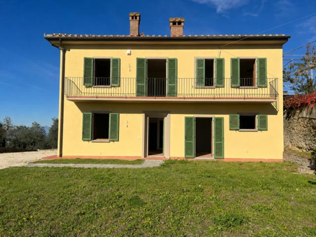 Colonica in vendita a Vinci 250 mq Rif: 1411329