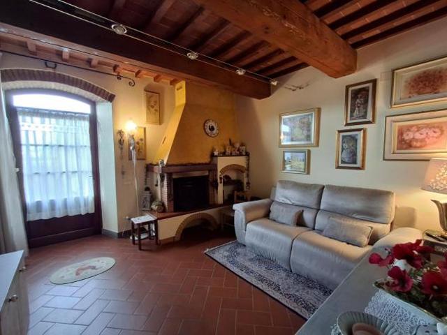 Colonica in vendita a Vinci 90 mq Rif: 1399325