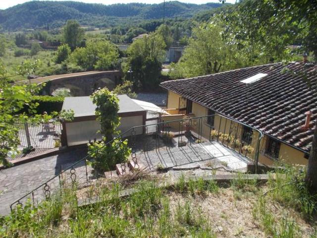 Colonica in Vendita in zona CAMPOMIGLIAIO
